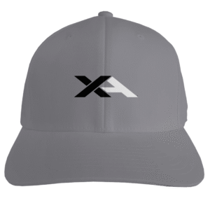 fitted cap alternating contrast logo