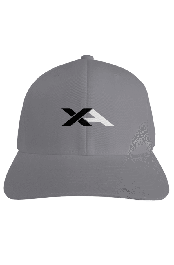 fitted cap alternating contrast logo